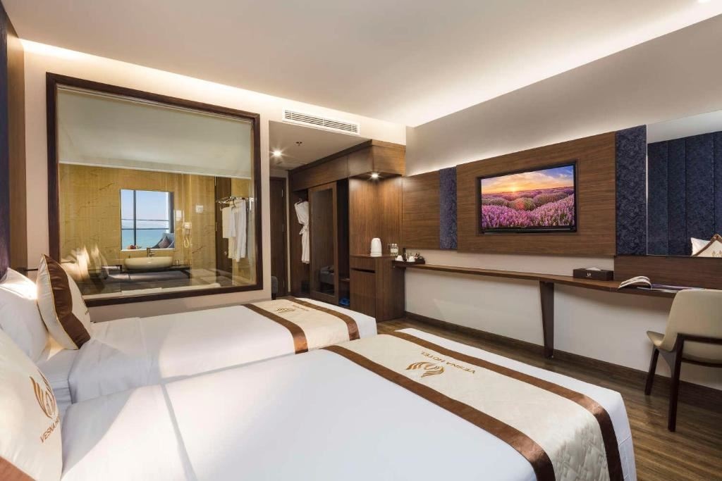 rooms-premier-ocean-view-with-balcony