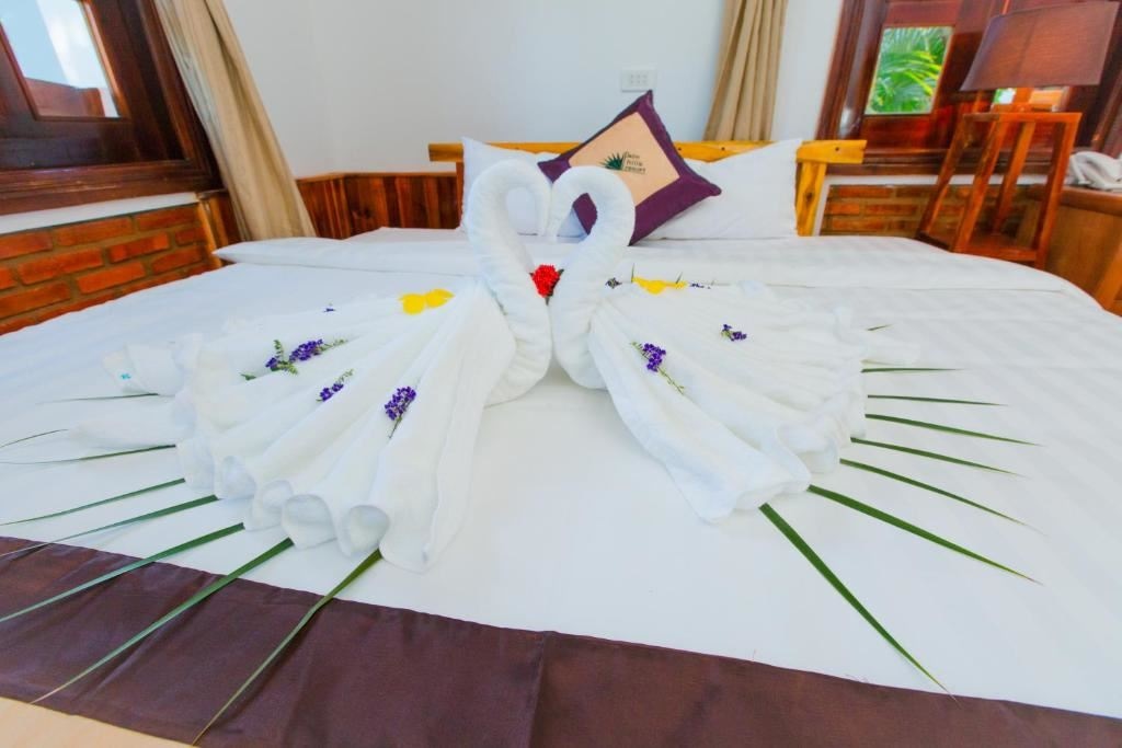 rooms-deluxe-room-garden-view-child-without-extra-bed