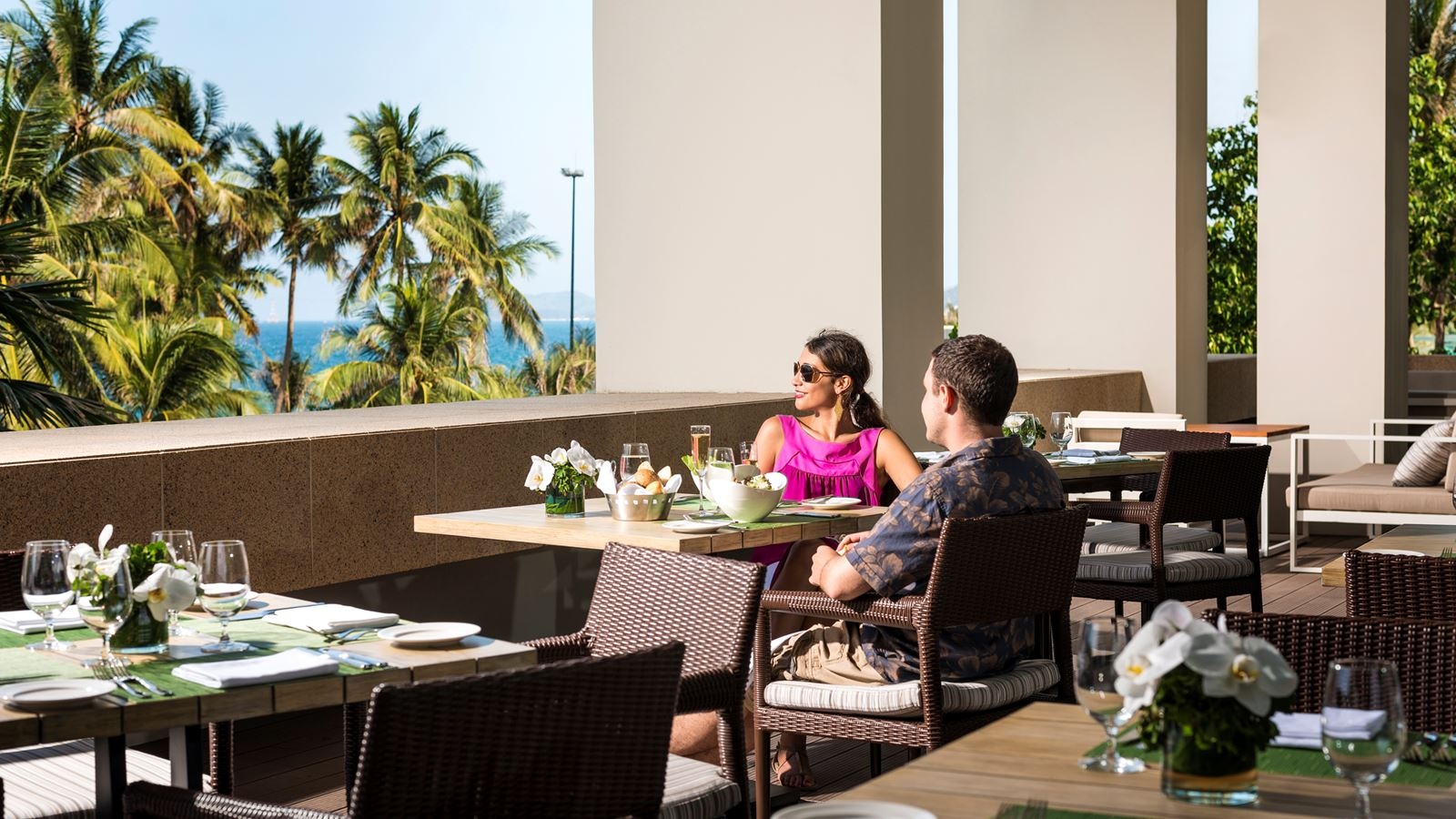 restaurants-restaurant