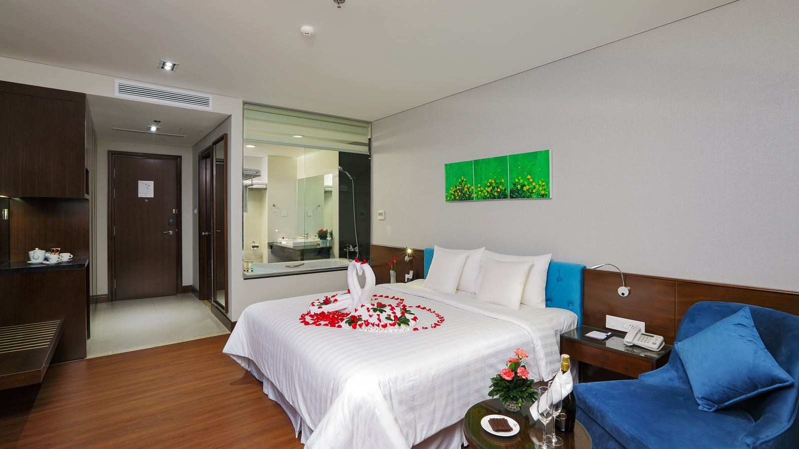 rooms-park-view-room