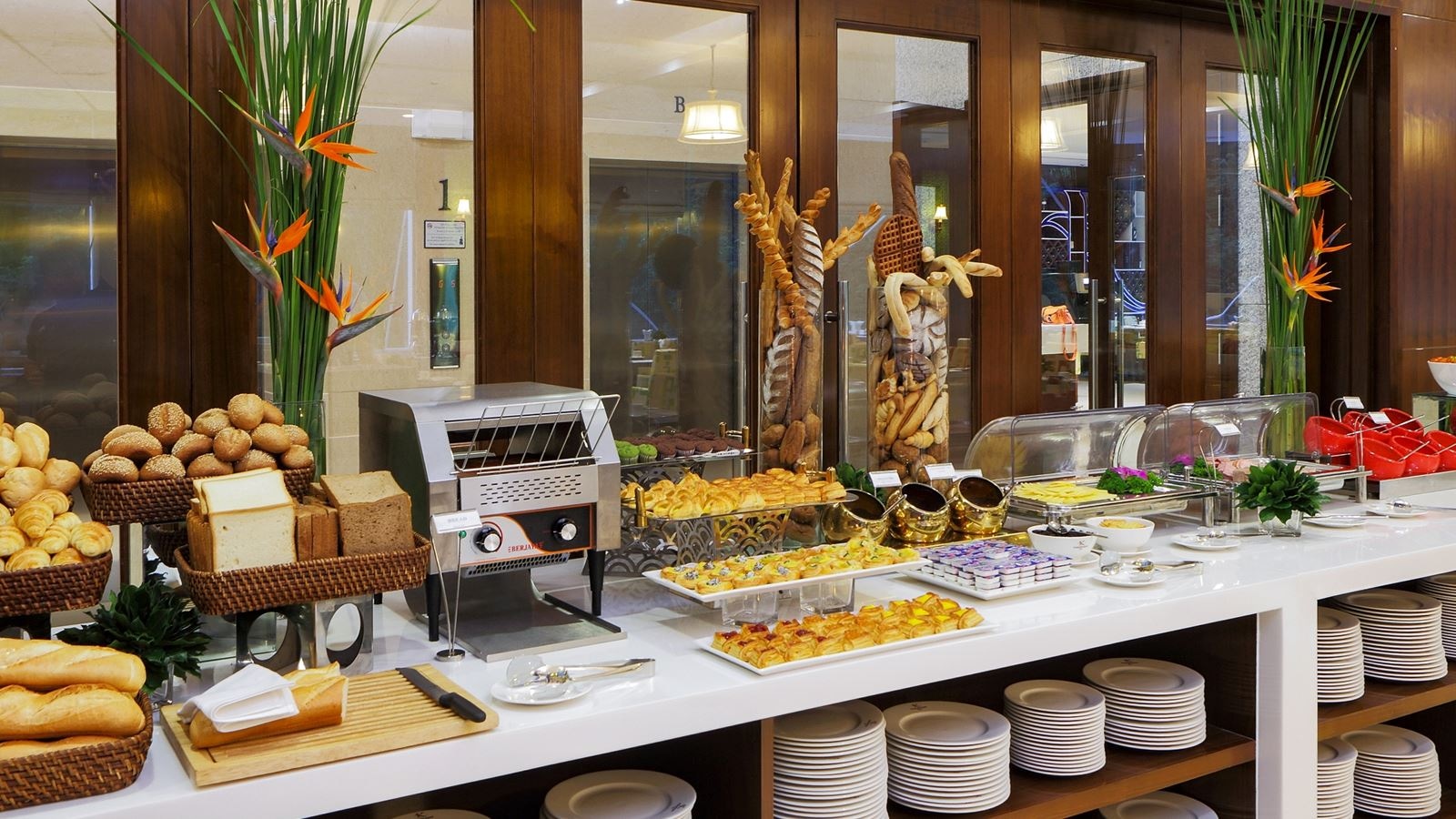 restaurants-restaurants