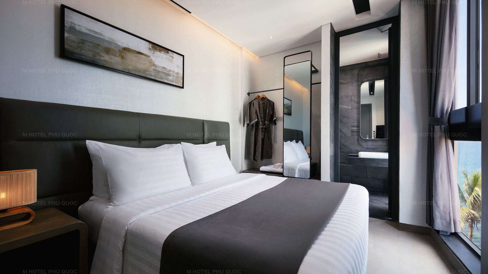 rooms-la-petite-room-with-window-no-extra-bed