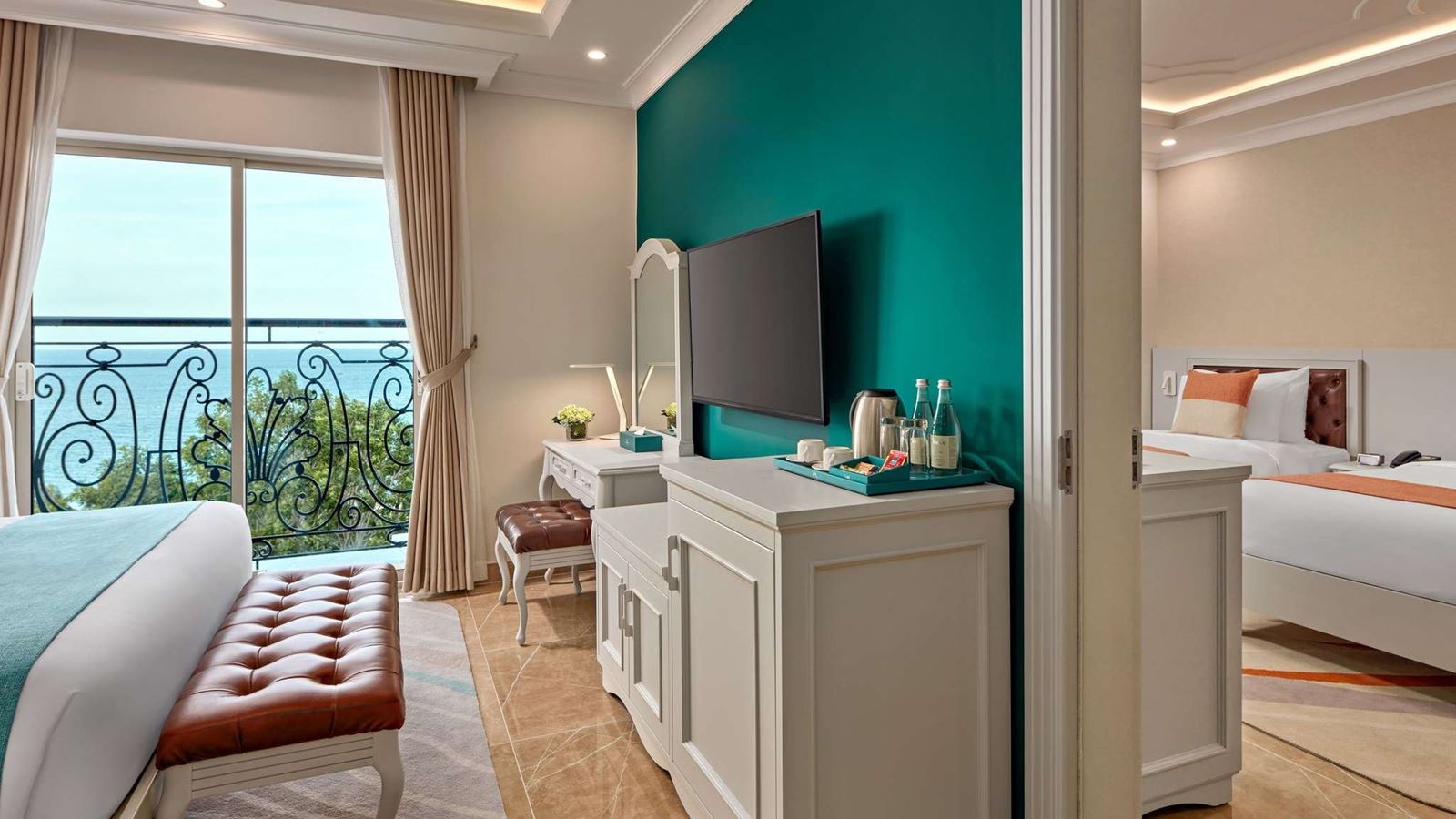 rooms-privilege-luxe-seaview-family-connecting