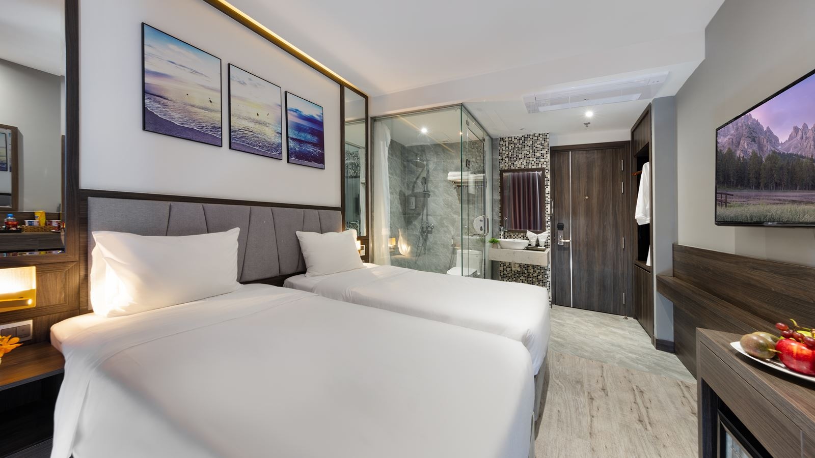 rooms-room-deluxe-city-view