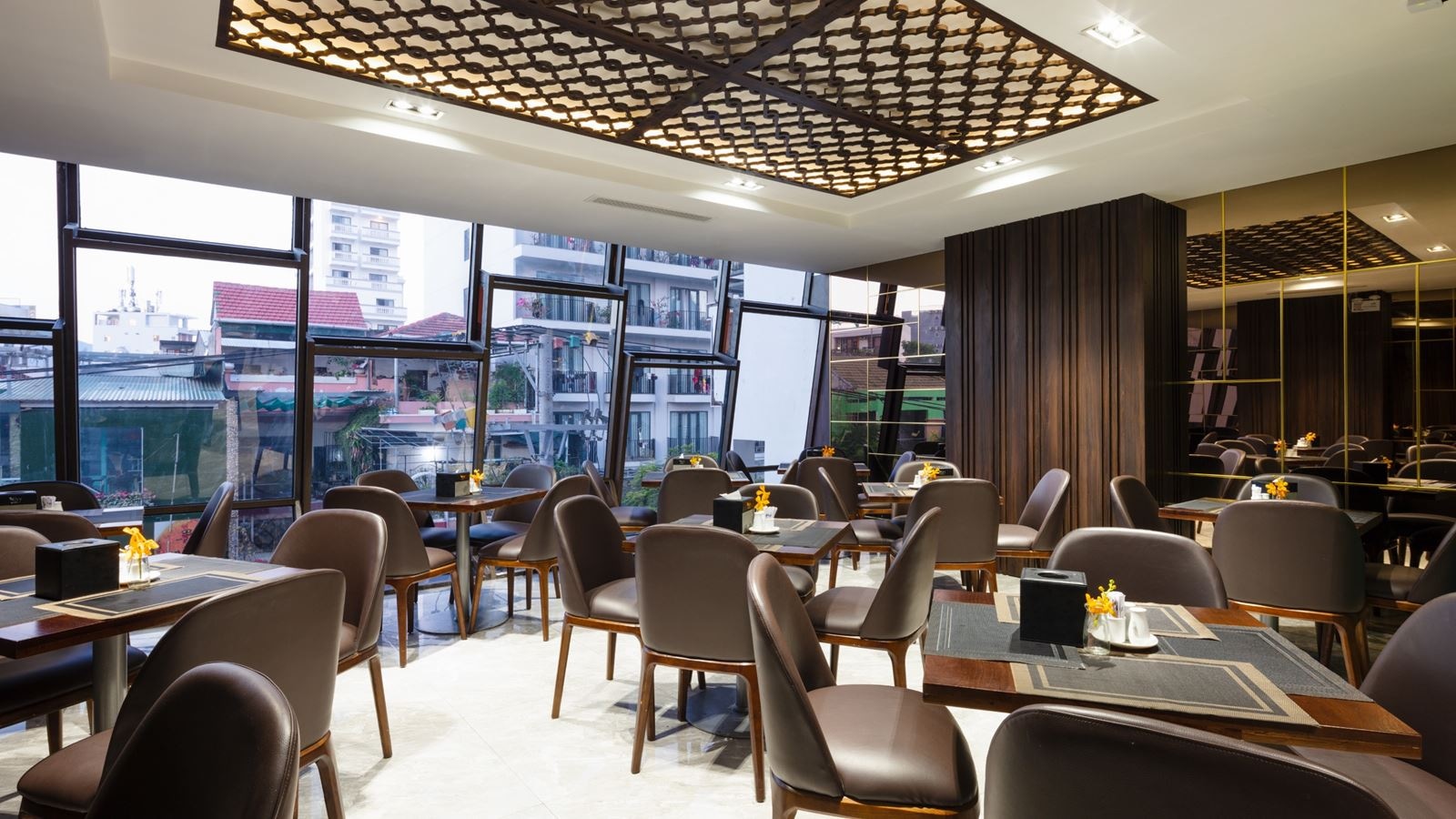 restaurants-ivy-restaurant