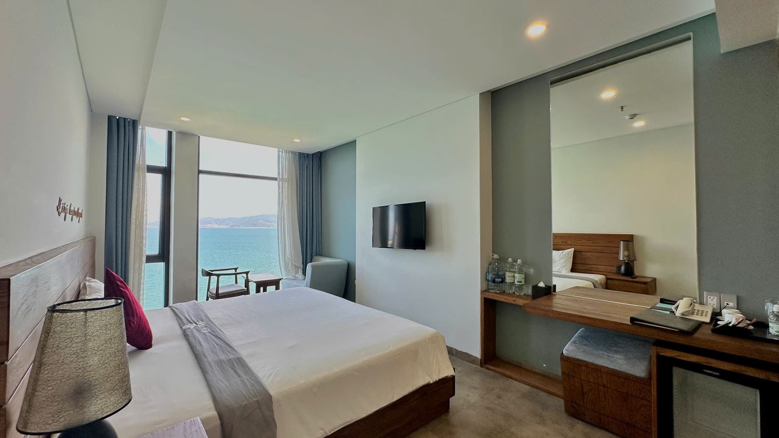 rooms-deluxe-ocean-view-no-extra-bed