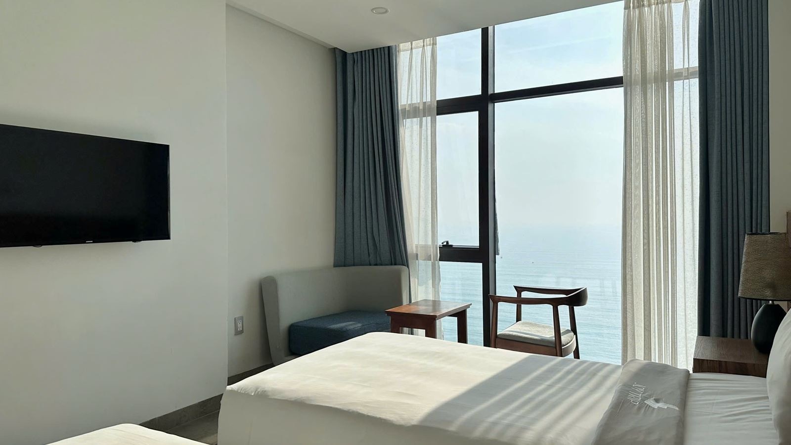 rooms-grand-ocean-view