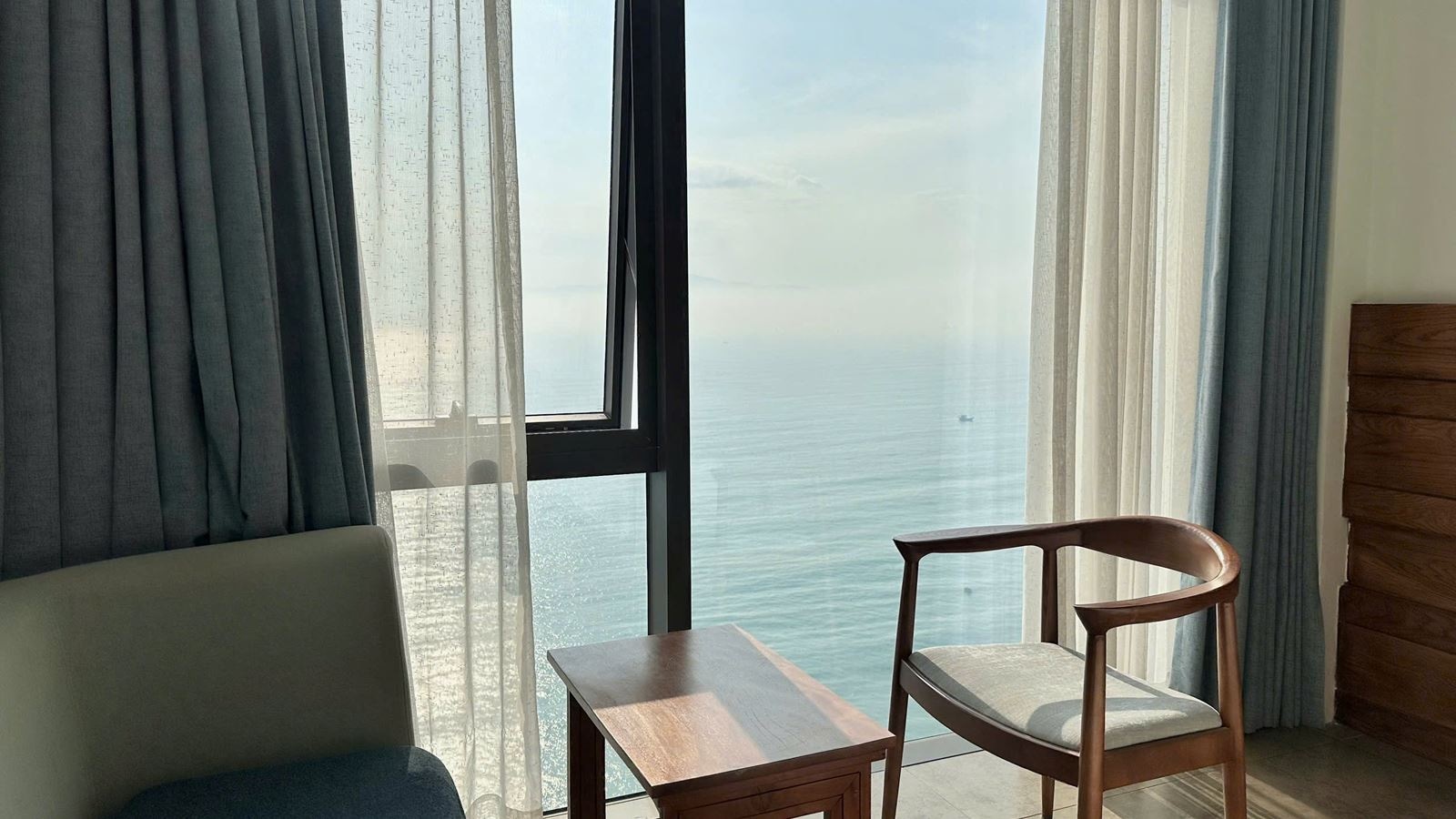 rooms-grand-ocean-view