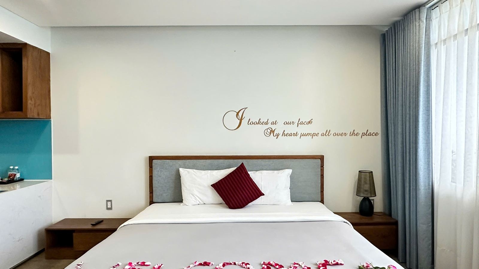 rooms-executive-suite-ocean-view