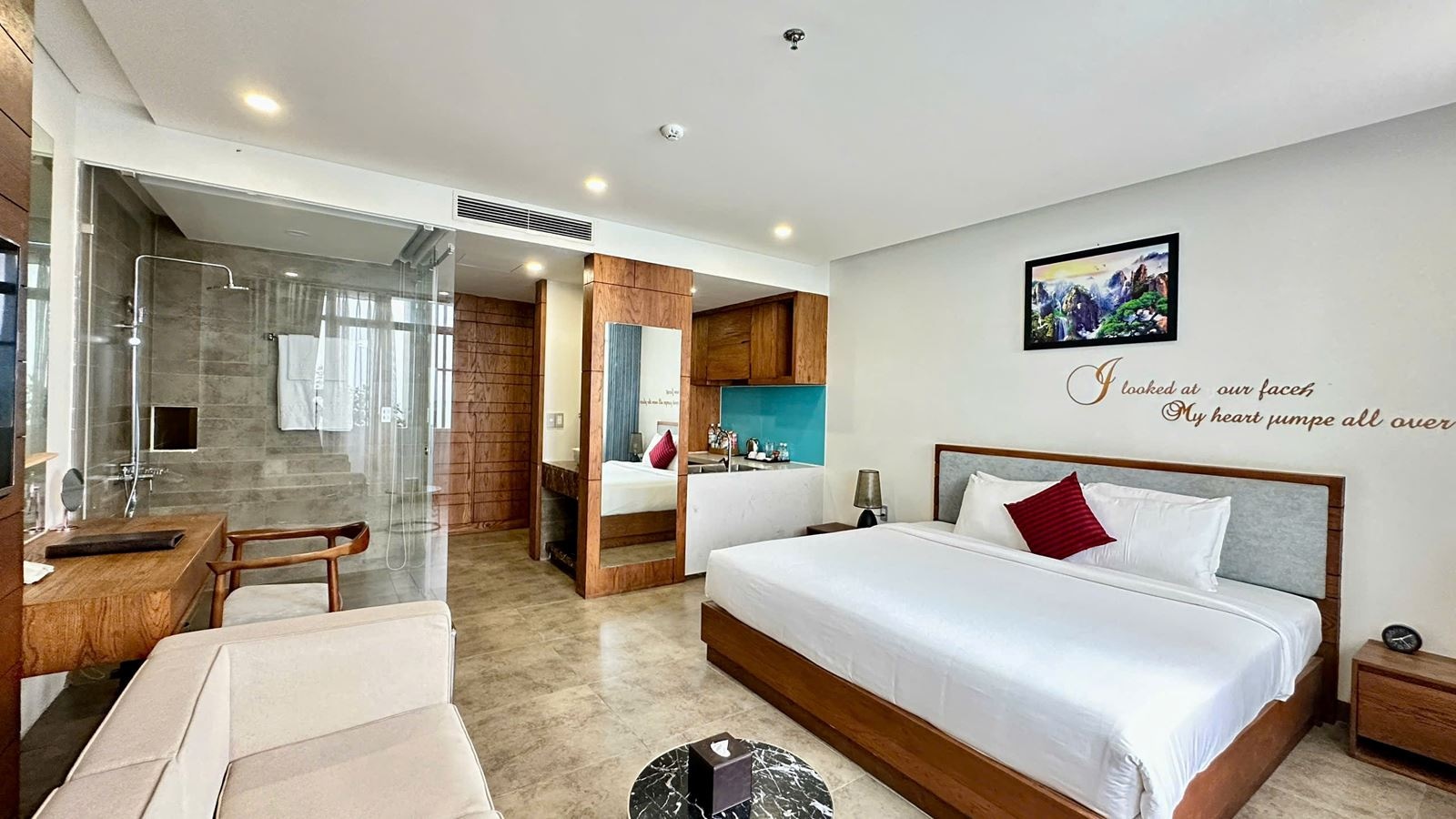 rooms-executive-suite-ocean-view