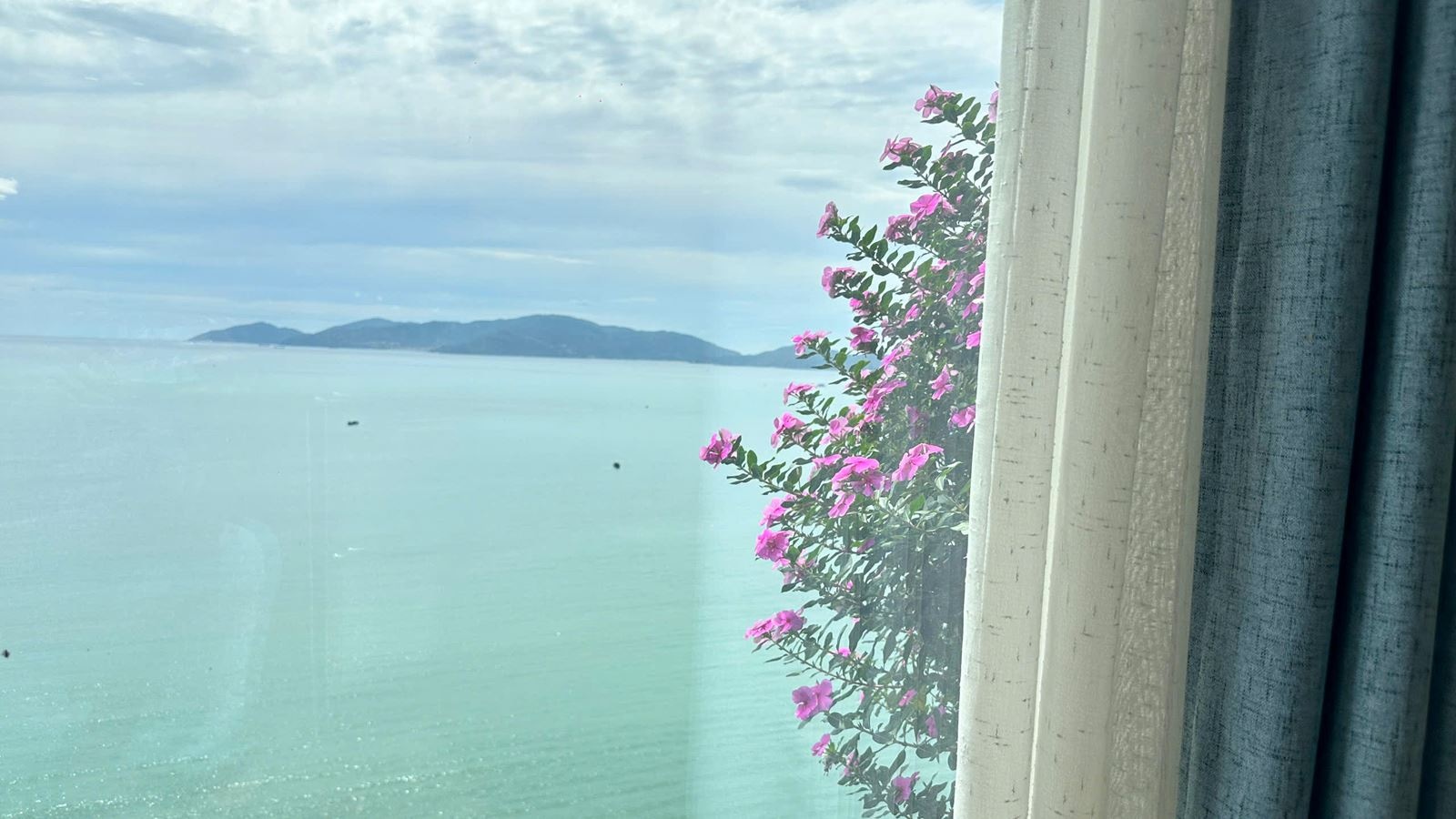 rooms-executive-suite-ocean-view-child-without-extra-bed