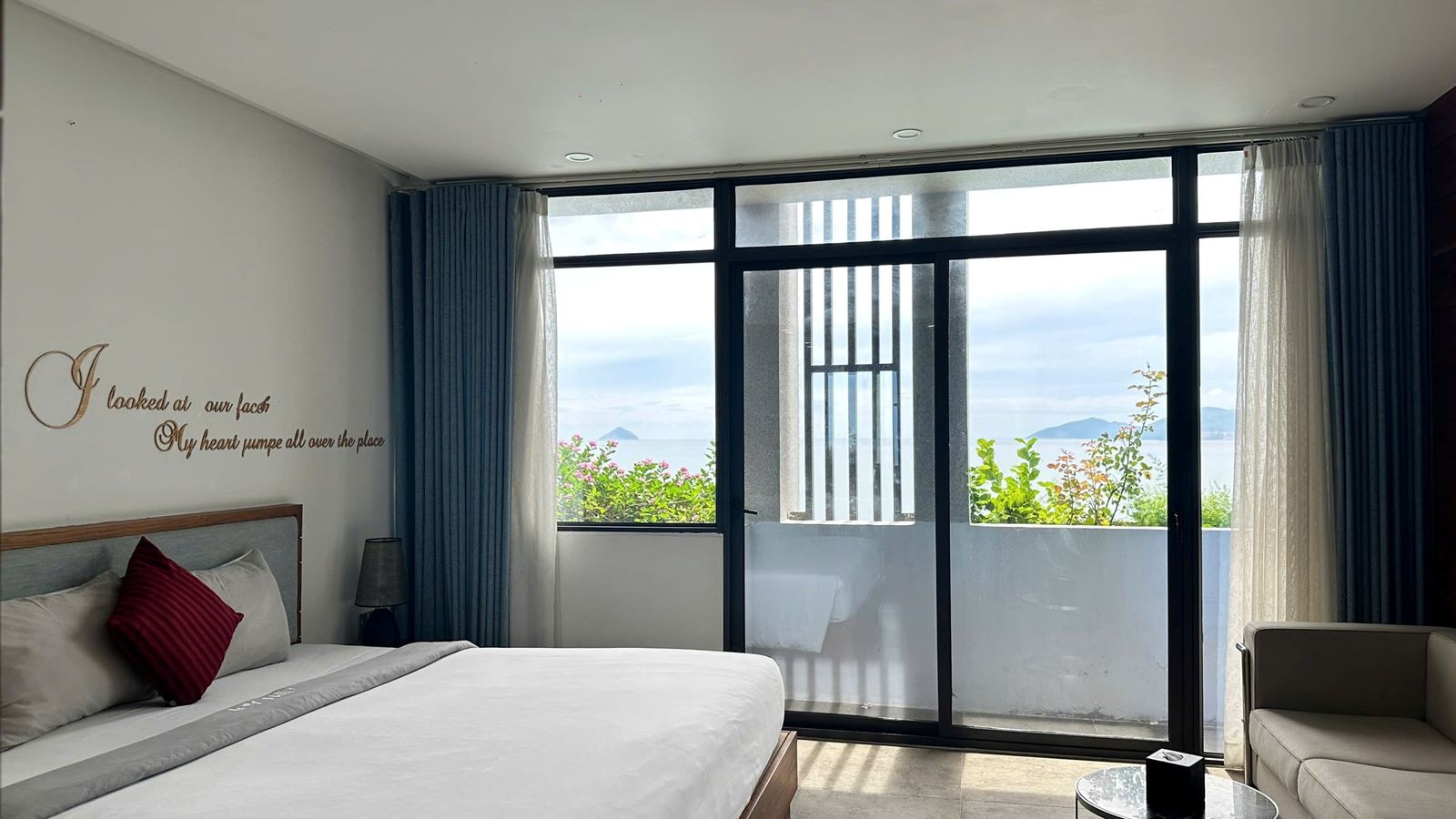 rooms-executive-suite-ocean-view-child-without-extra-bed