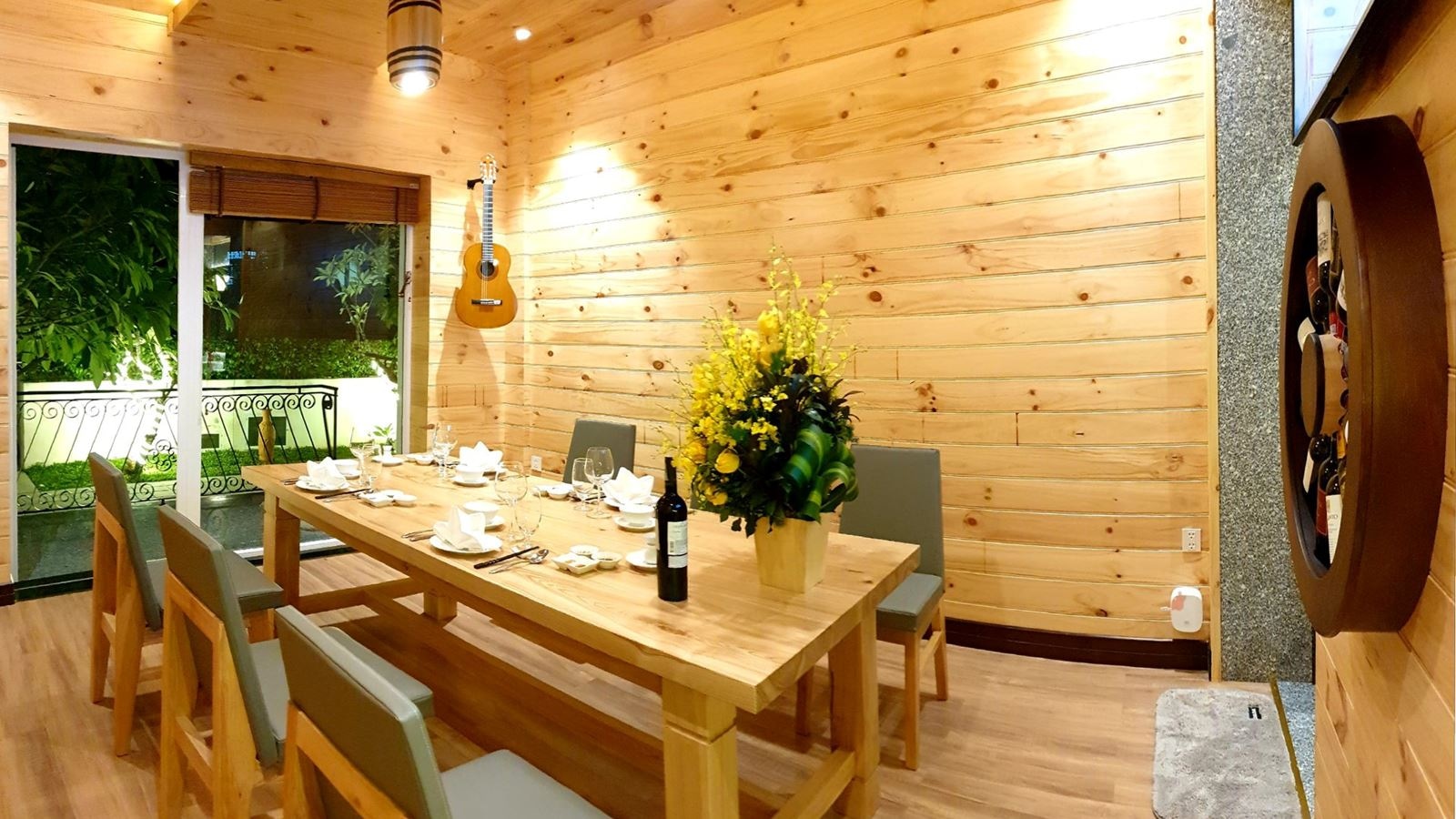 restaurants-champa-garden-restaurant