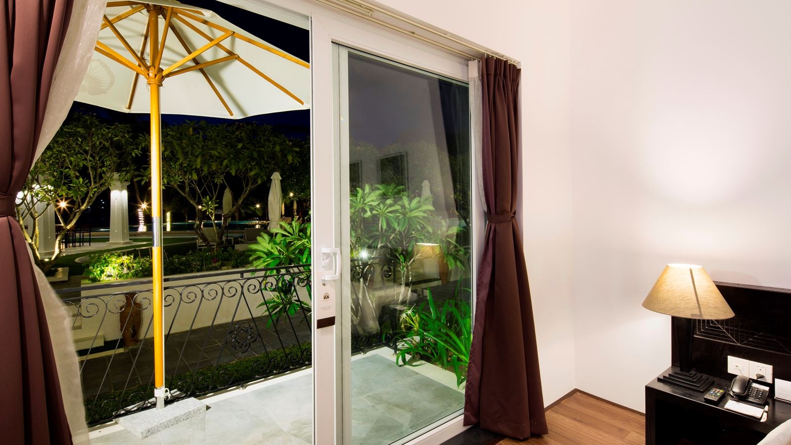 rooms-superior-garden-view-child-without-extra-bed