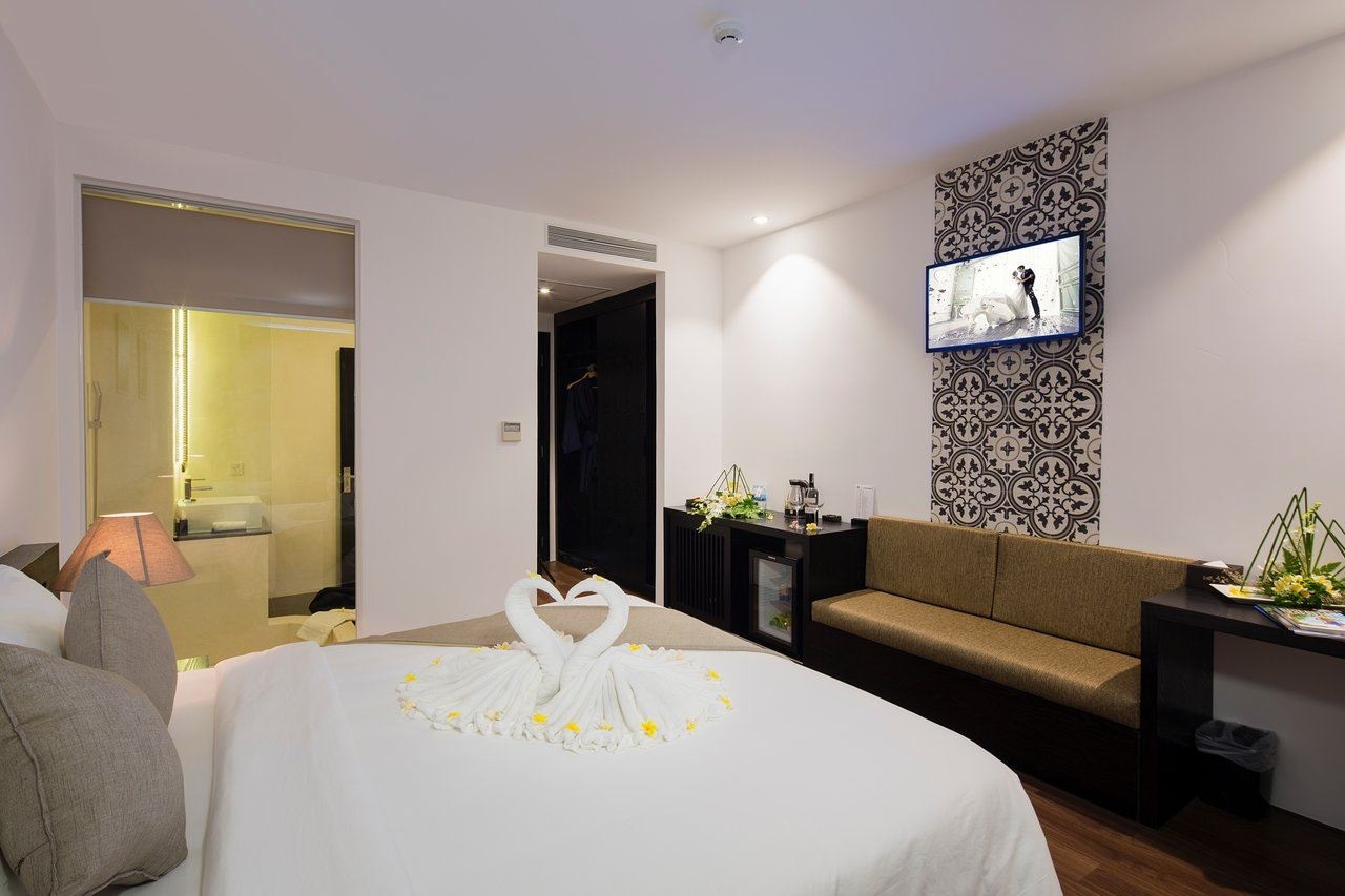 rooms-deluxe-river-view