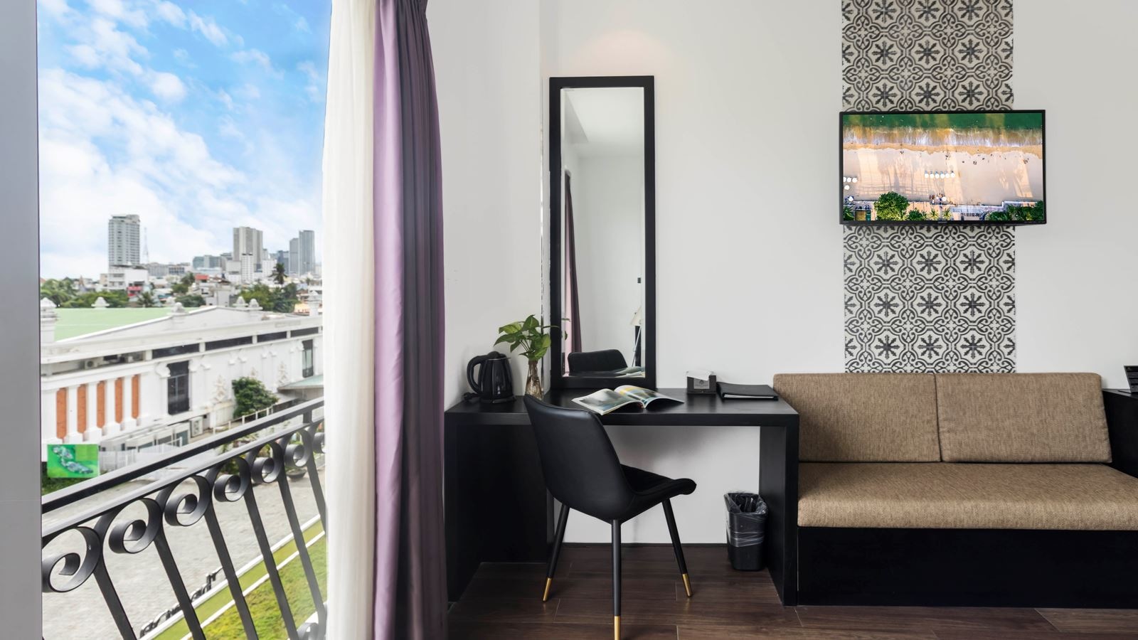 rooms-deluxe-river-view