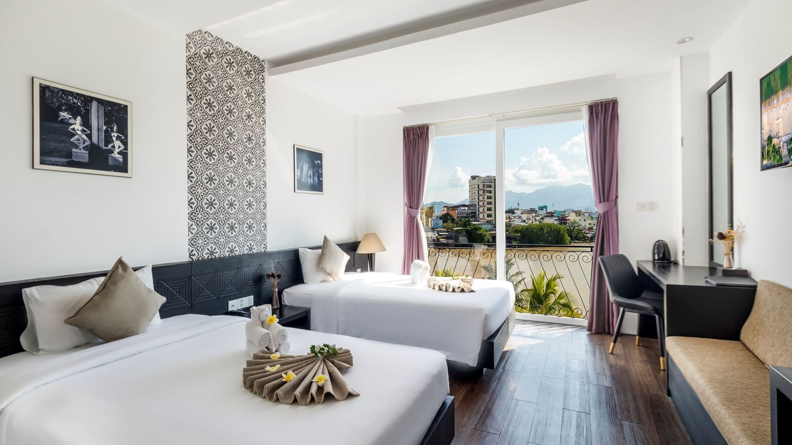 rooms-deluxe-river-view