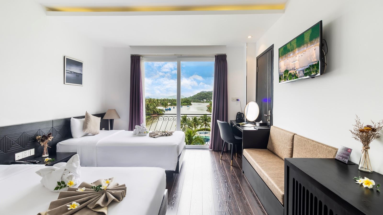 rooms-premier-pool-or-river-view-child-without-extra-bed