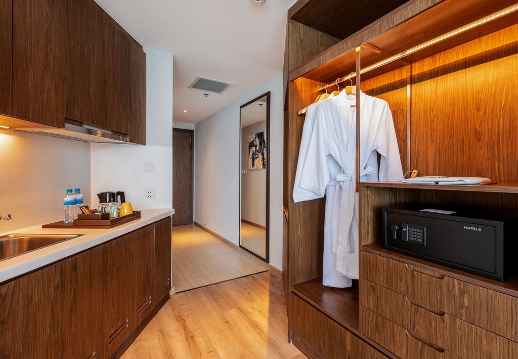 rooms-executive-double-ocean-view-with-balcony-child-without-extra-bed