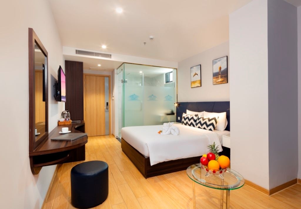 rooms-superior-city-view-with-balcony