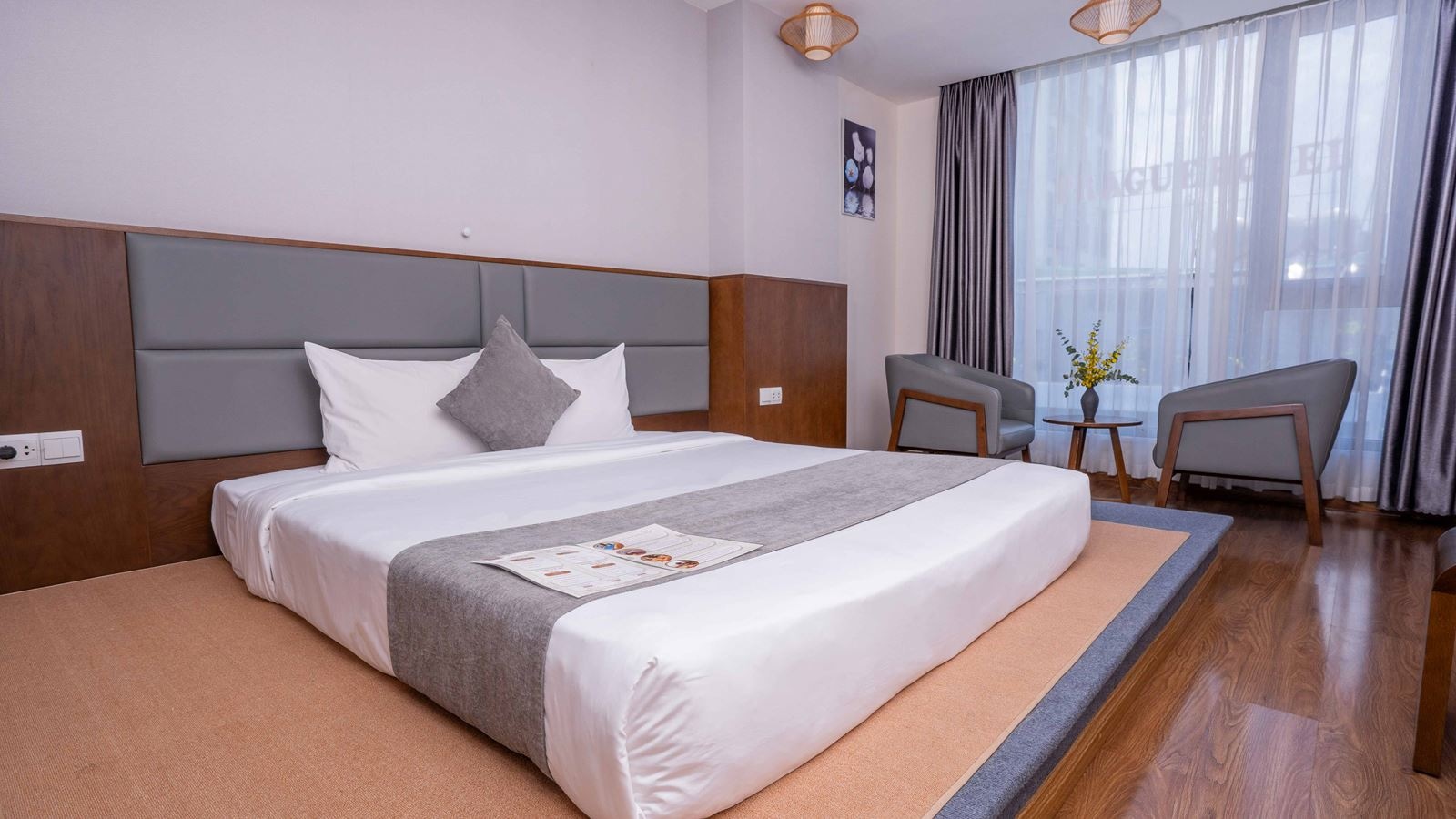 rooms-deluxe-city-view-child-without-extra-bed