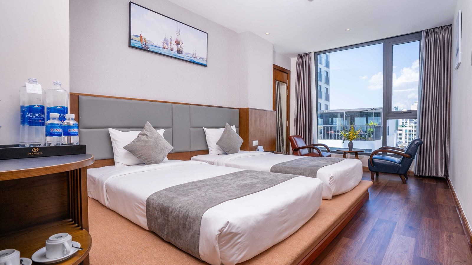 rooms-deluxe-city-view-child-without-extra-bed