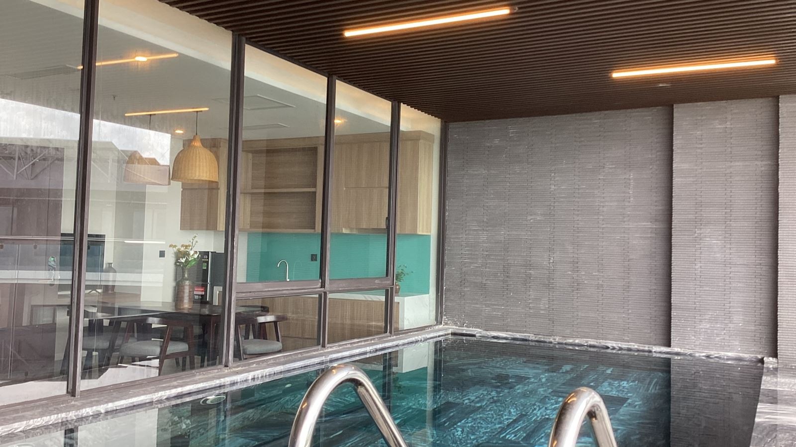 rooms-penthouse-1-bedroom-child-without-extra-bed