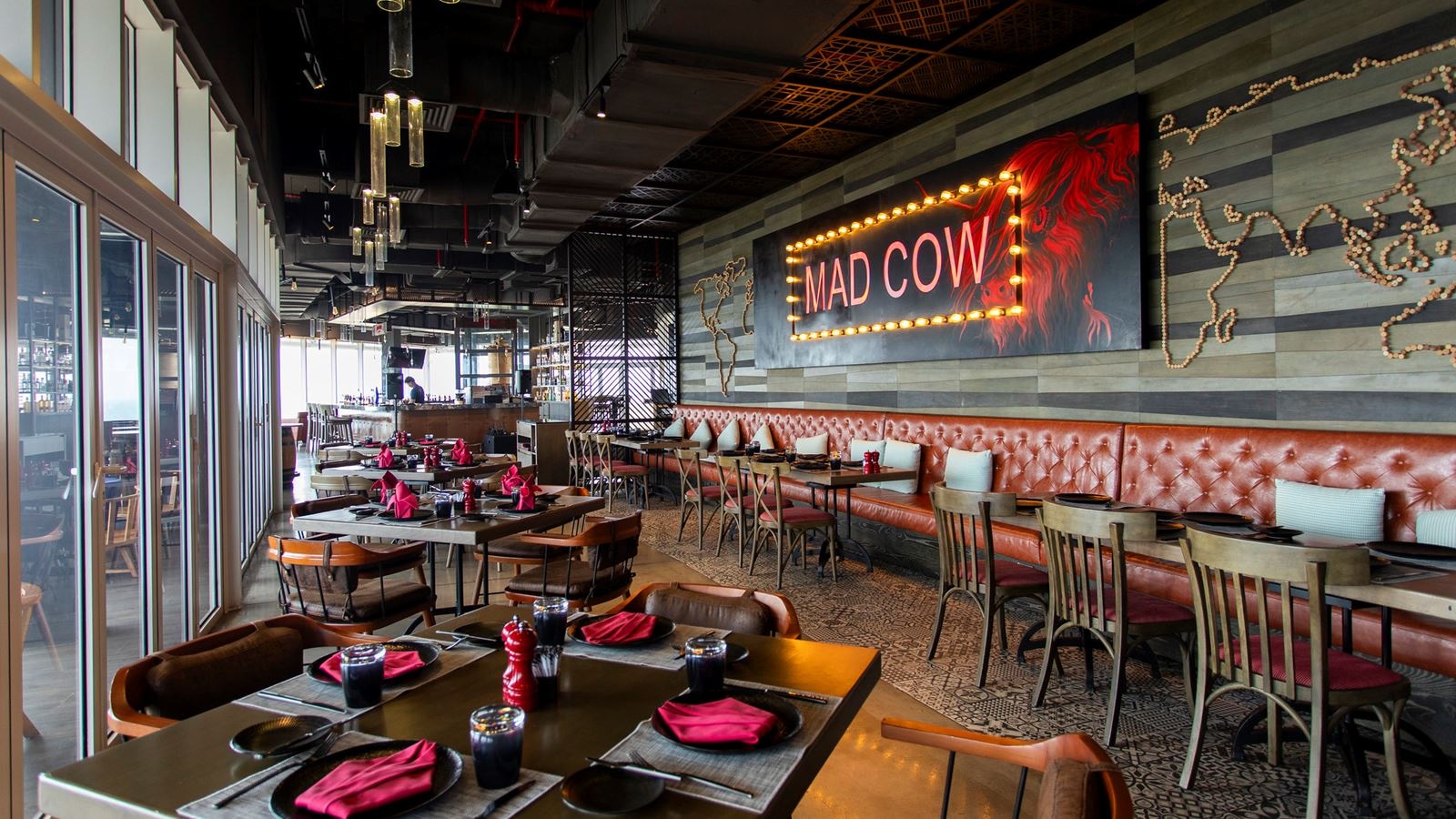 restaurants-mad-cow-wine--grill