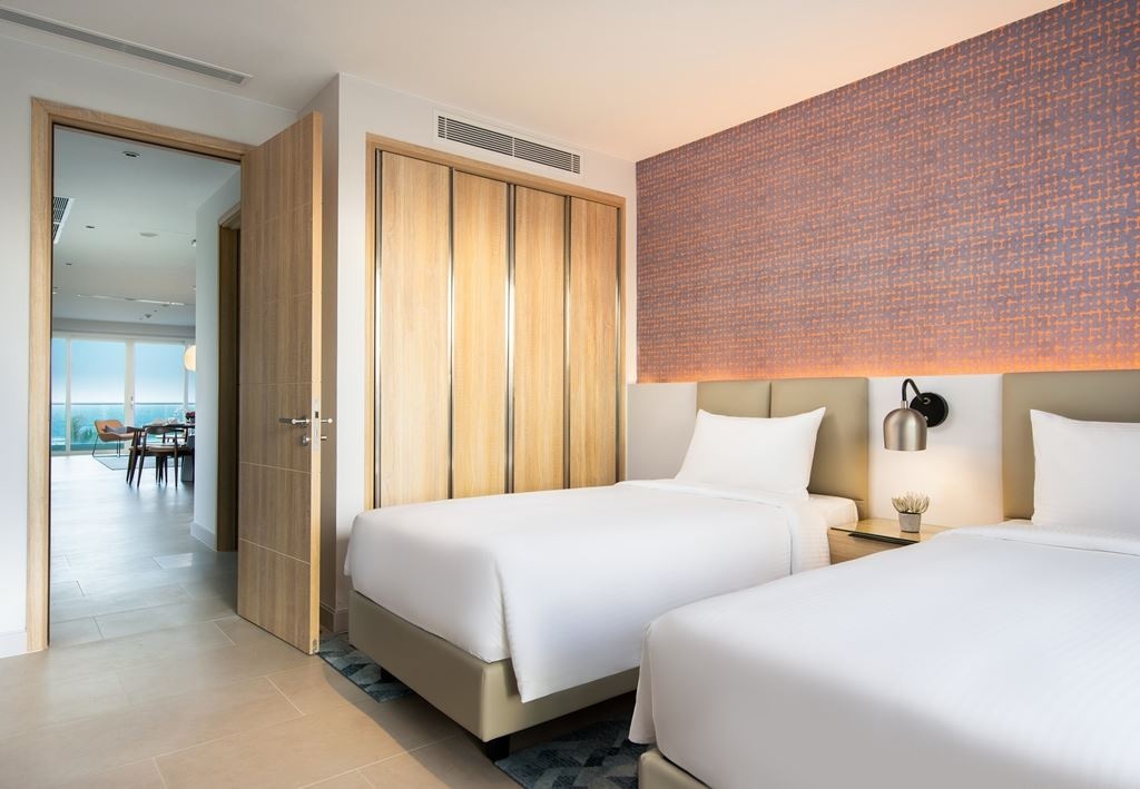 rooms-3bedroom-villa-private-pool-beach-front