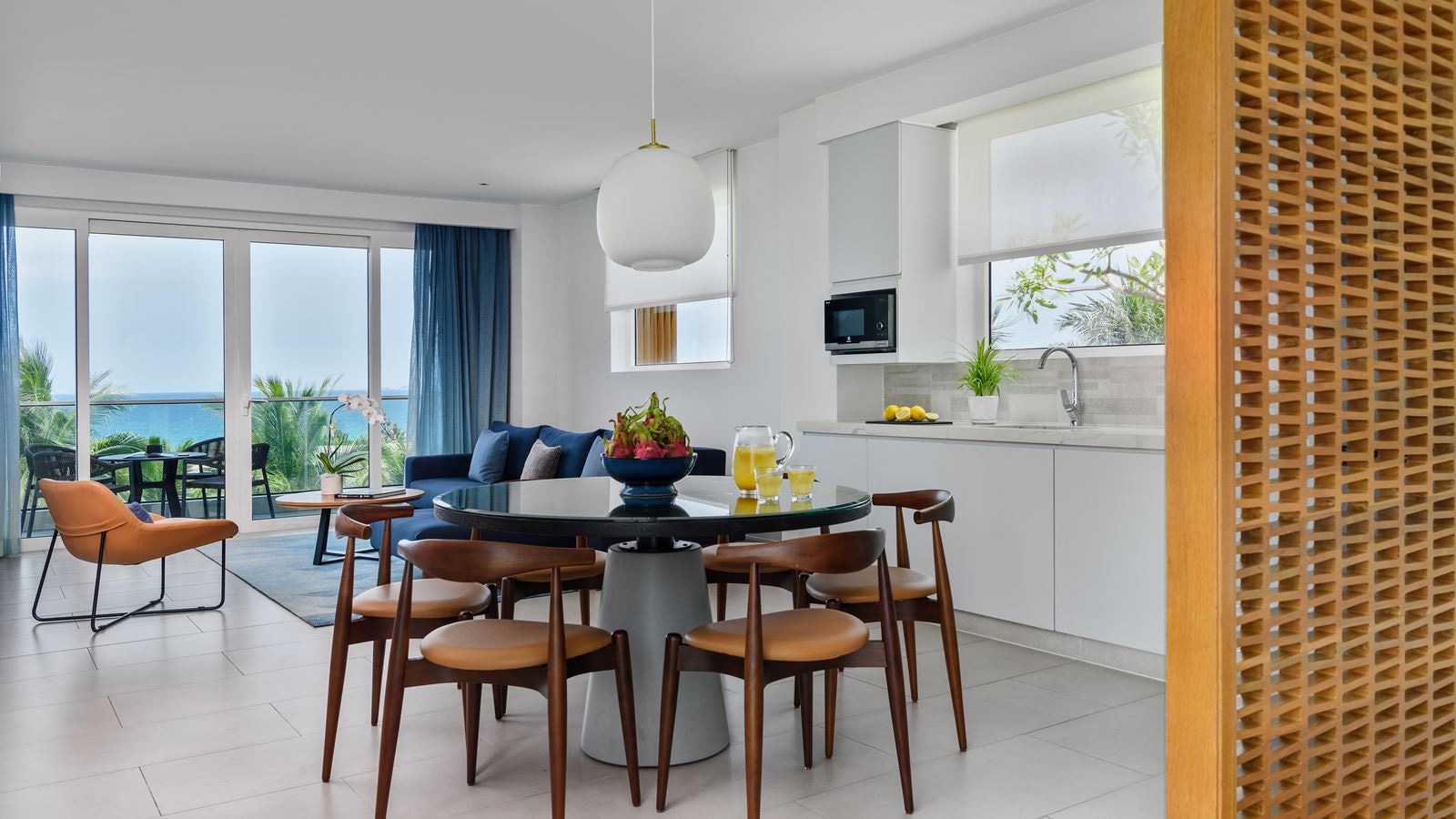 rooms-2bedroom-villa-with-terrace-beach-front