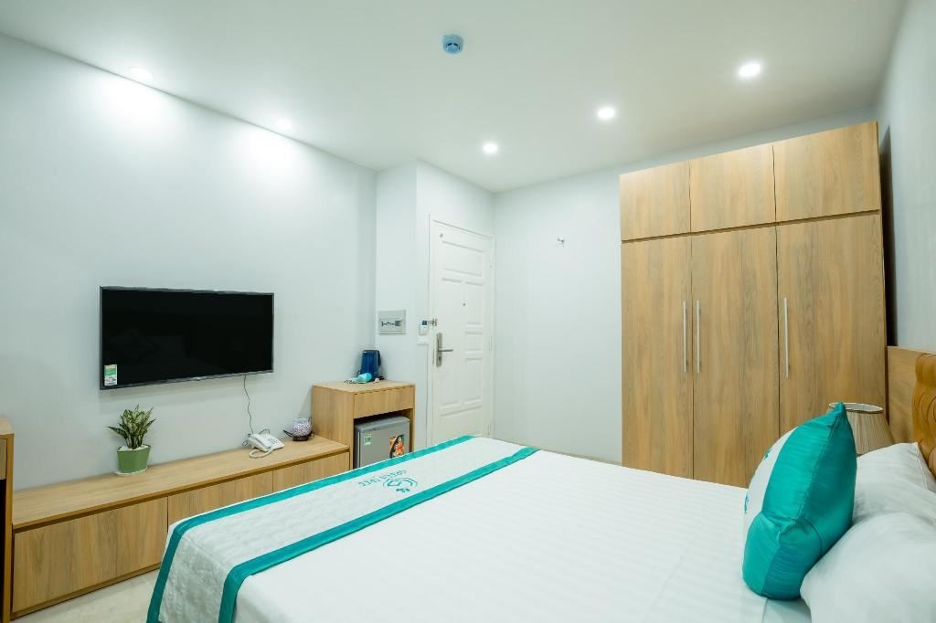 rooms-standard-no-view-child-without-extra-bed