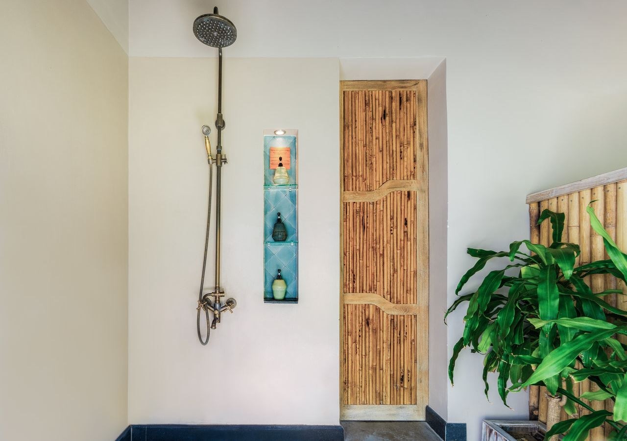 rooms-deluxe-beachfront-bungalow