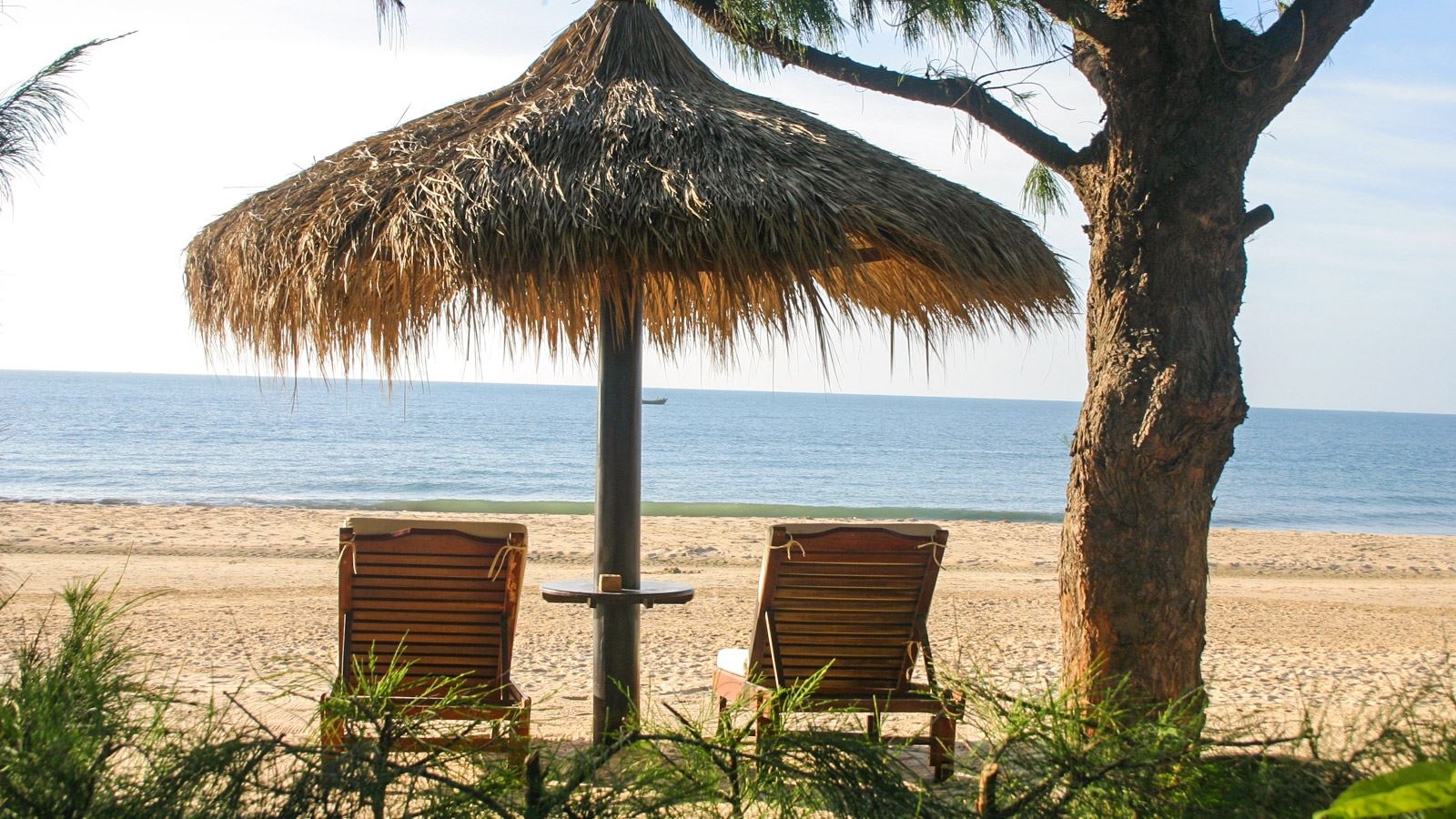 rooms-beachfront-villa-child-without-extra-bed