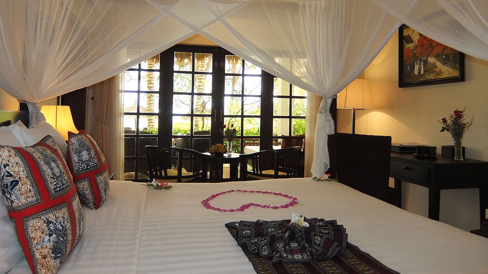 rooms-beachfront-villa