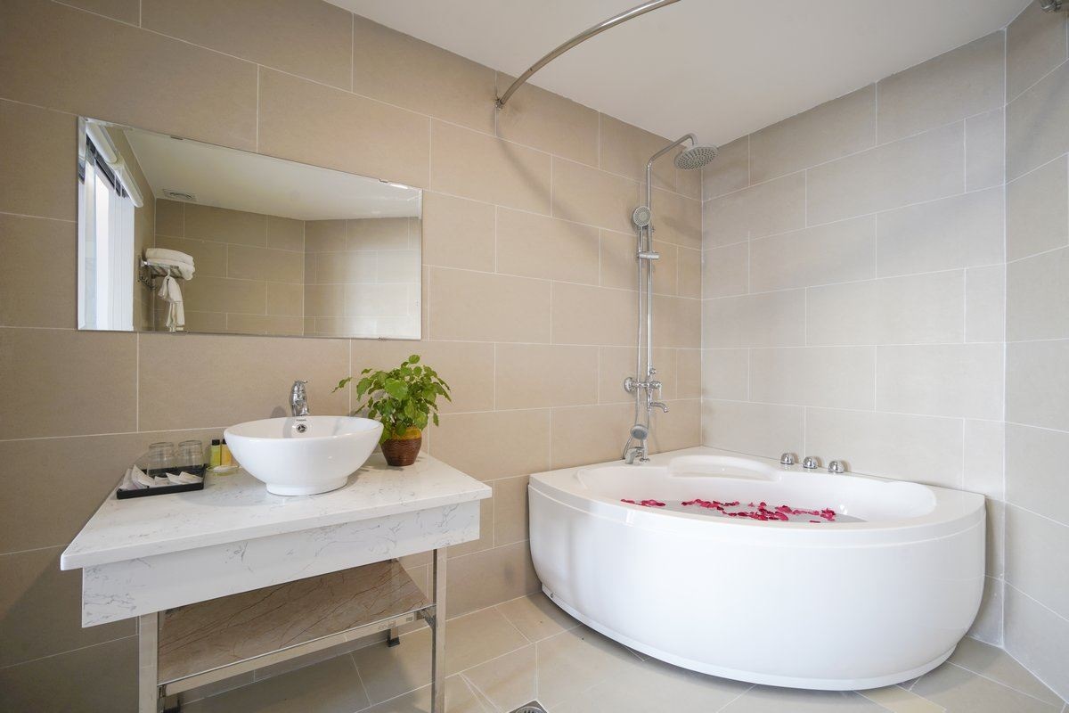 rooms-luxury-king-seaview