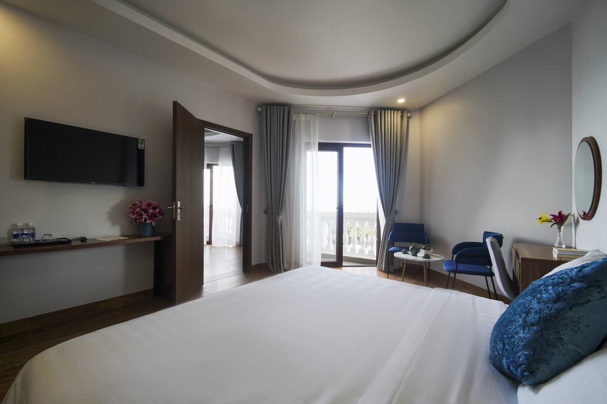 rooms-family-seaview