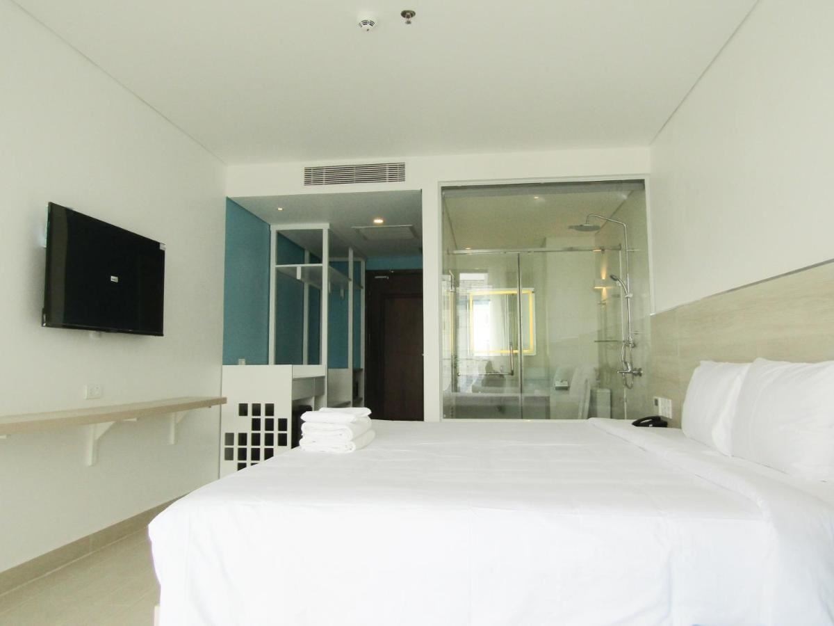 rooms-superior-with-balcony