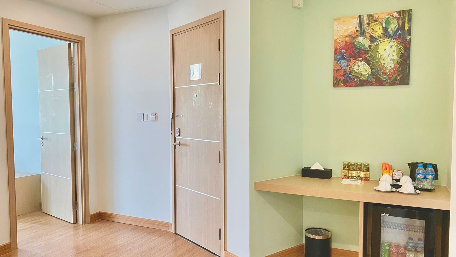 rooms-two-bedroom-deluxe-family-with-balcony