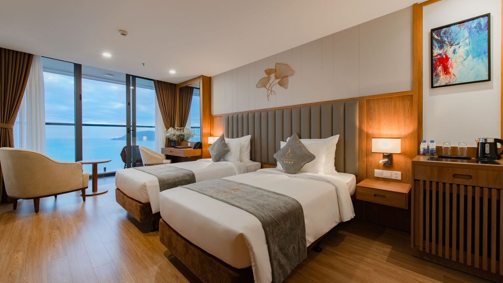 rooms-senior-deluxe-ocean-view