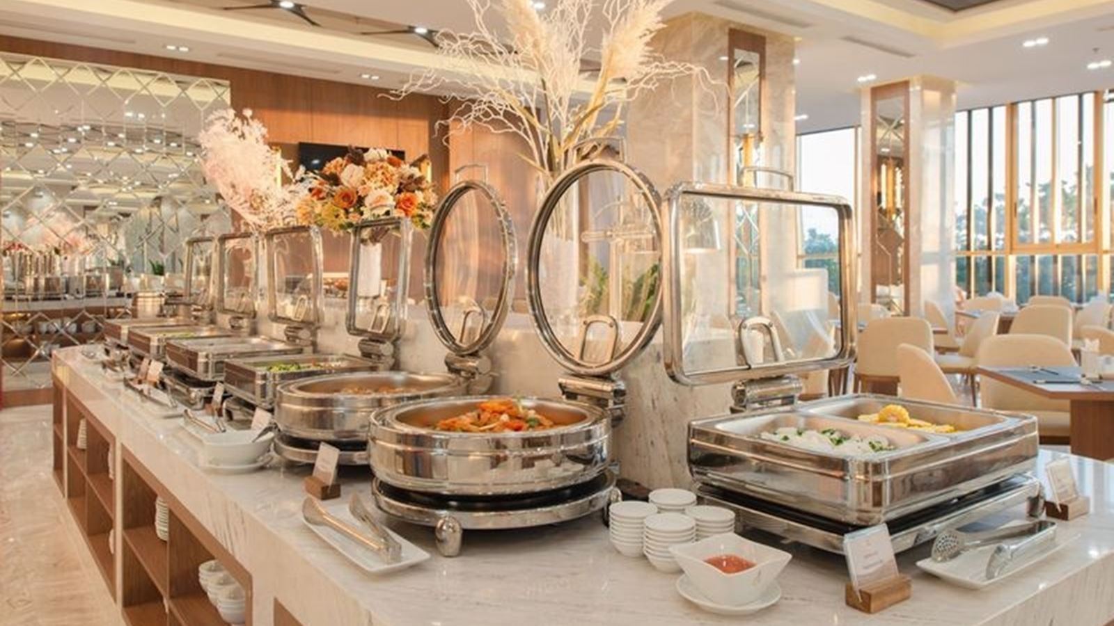 restaurants-crystal-restaurant