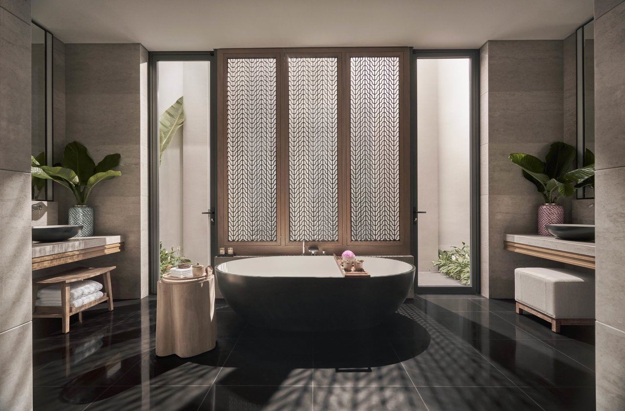 rooms-fourbedroom-lagoon-pool-villa