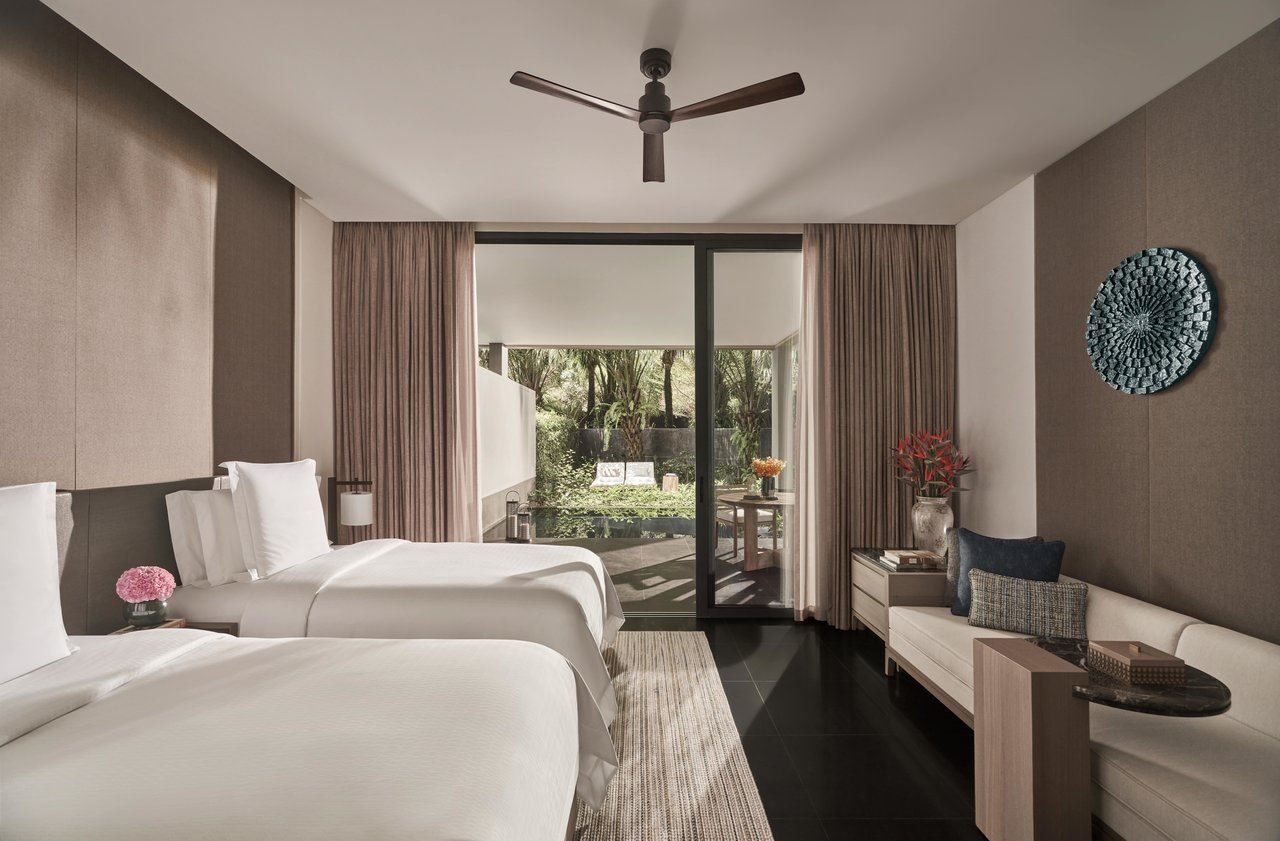 rooms-fourbedroom-lagoon-pool-villa