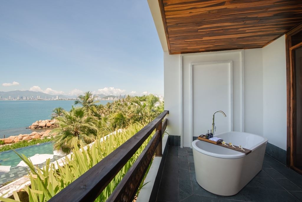 rooms-ocean-view-premium