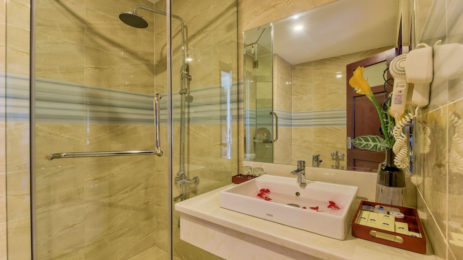 rooms-premier-sea-view