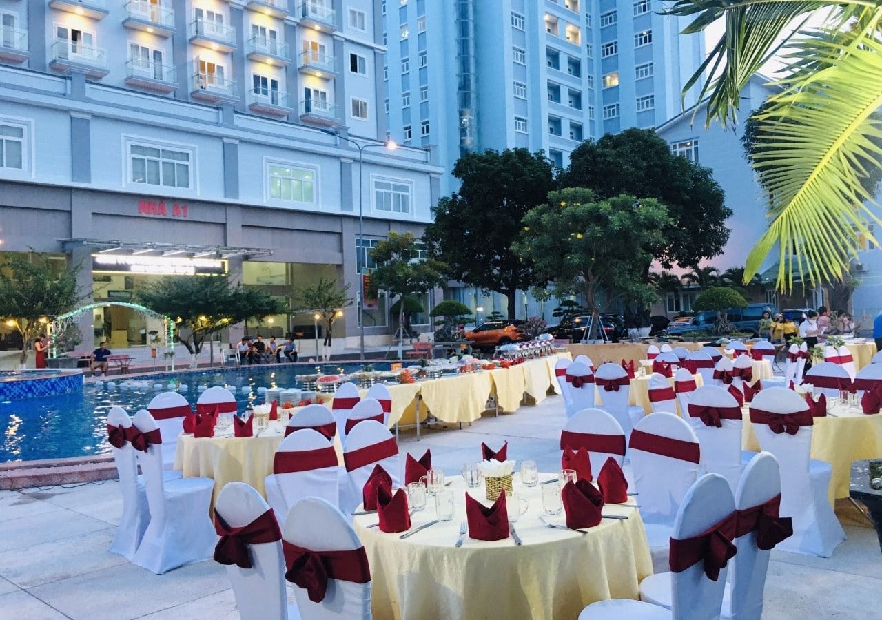 restaurants-restaurant-a1-building