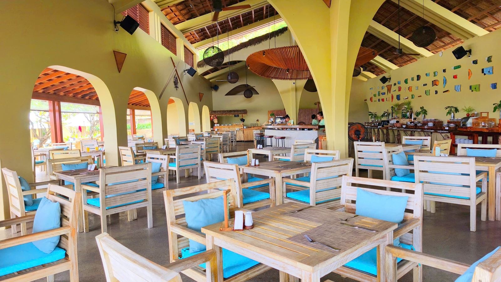 restaurants-ca-go-restaurant