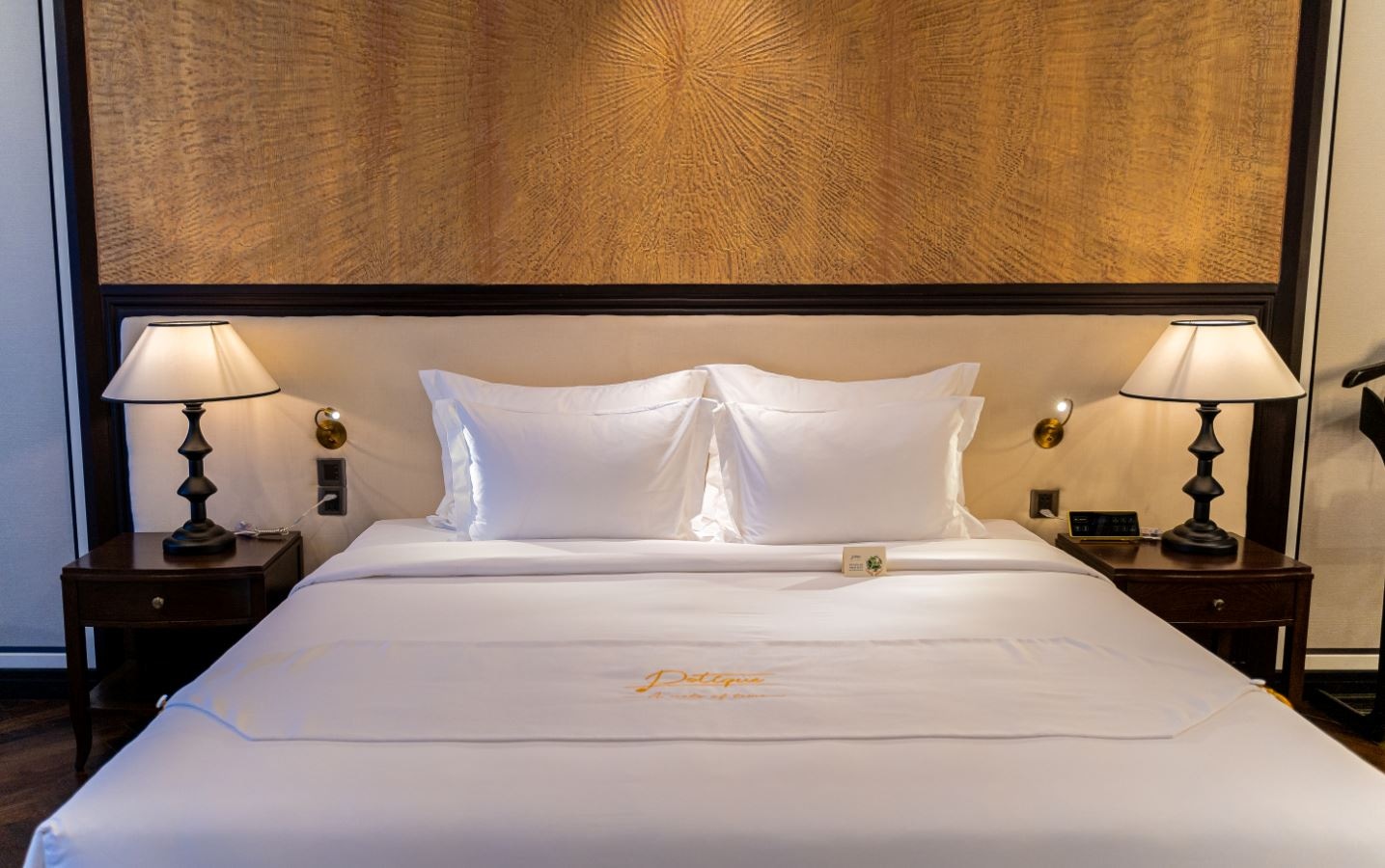 rooms-royal-suite-child-without-extra-bed