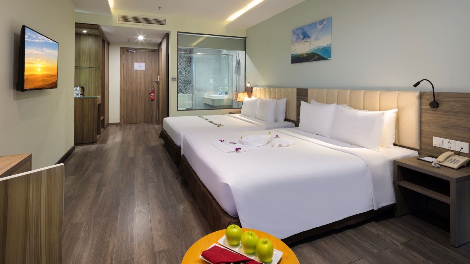 rooms-family-partial-seaview-with-balcony-no-extrabed