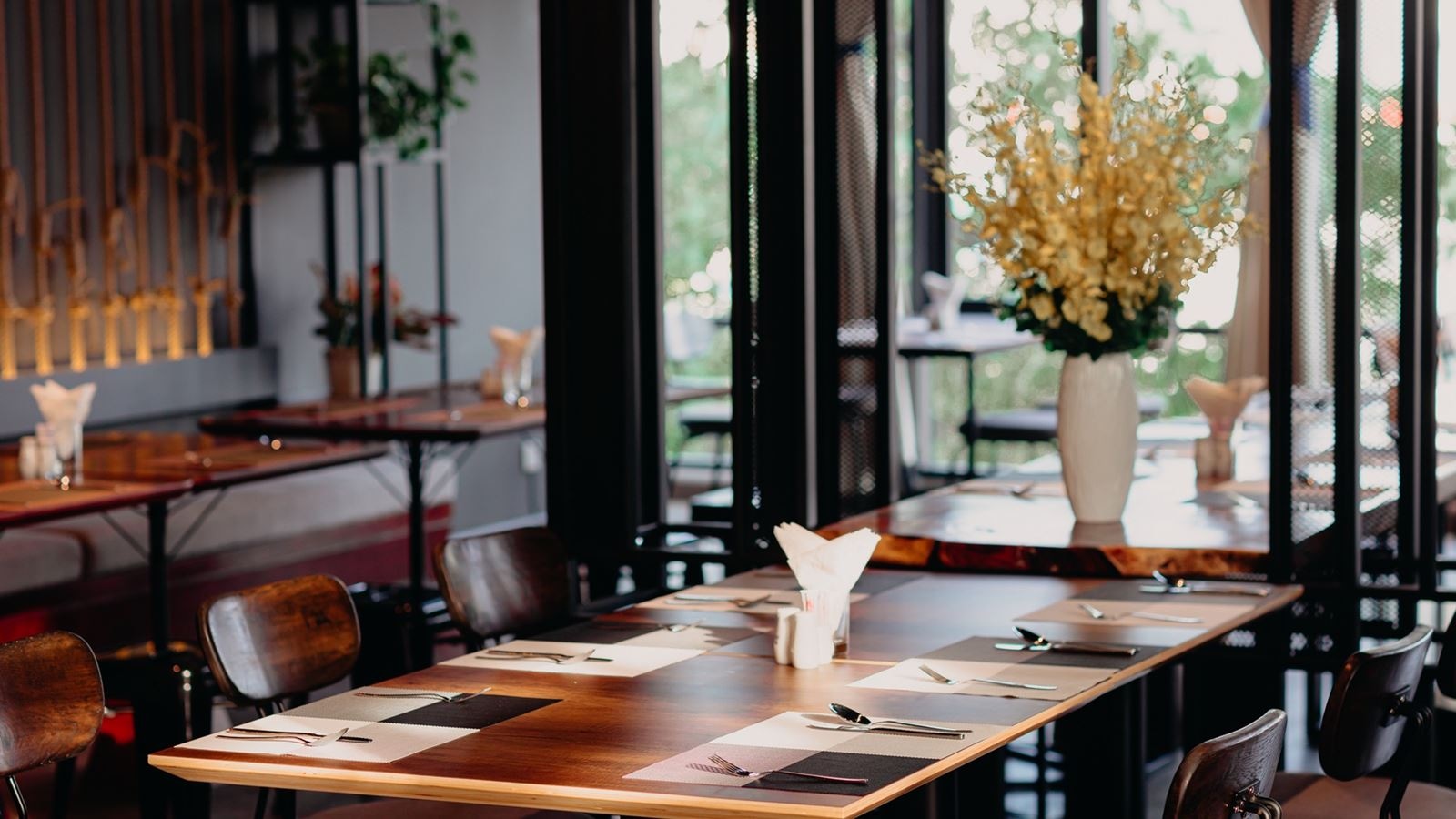 restaurants-emrecipe-restaurant