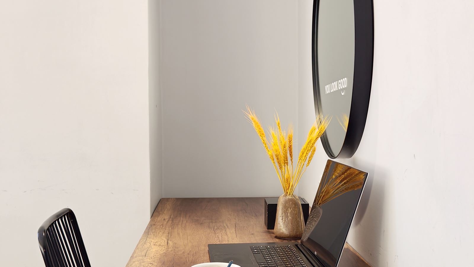 rooms-cozy-twin-with-city-view-child-without-extra-bed